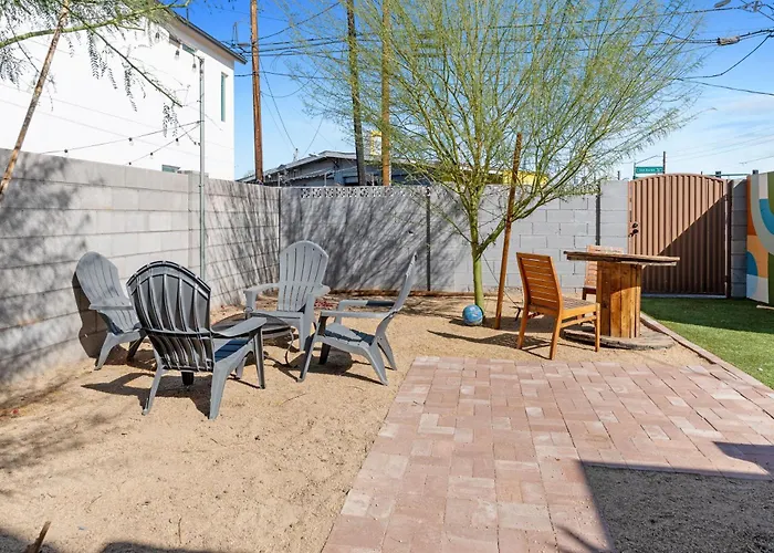 Stylish New -6 Beds- Near Dt & Phx Airport