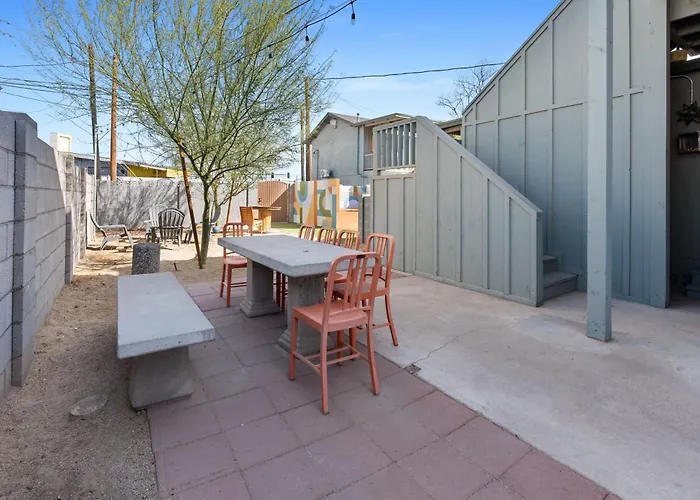 Stylish New -6 Beds- Near Dt & Phx Airport Phoenix